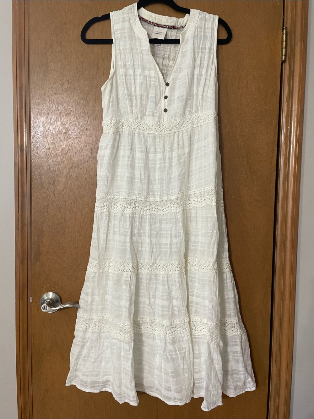 Knox Rose Sleeveless Cream Tiered Maxi Dress with Lace Insets
